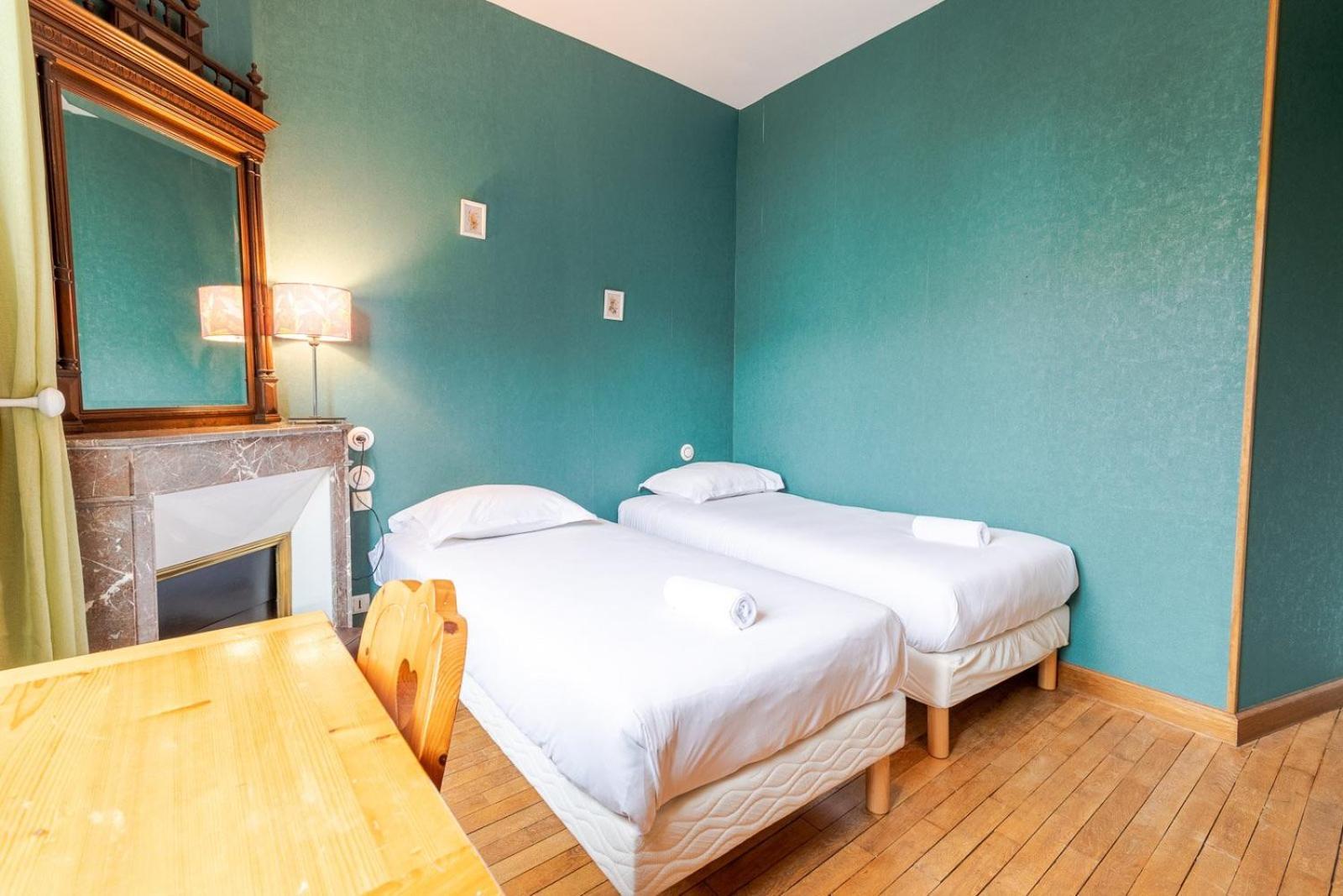 Le Stalingrad - Saint-Pierre-Des-Corps Hotel Luaran gambar